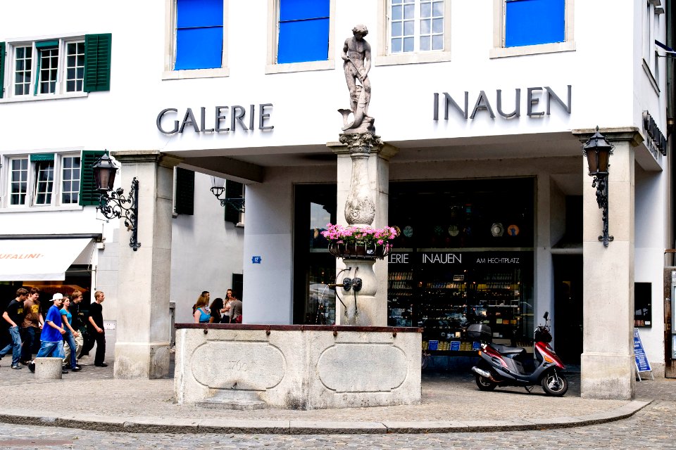 Hechtplatzbrunnen2