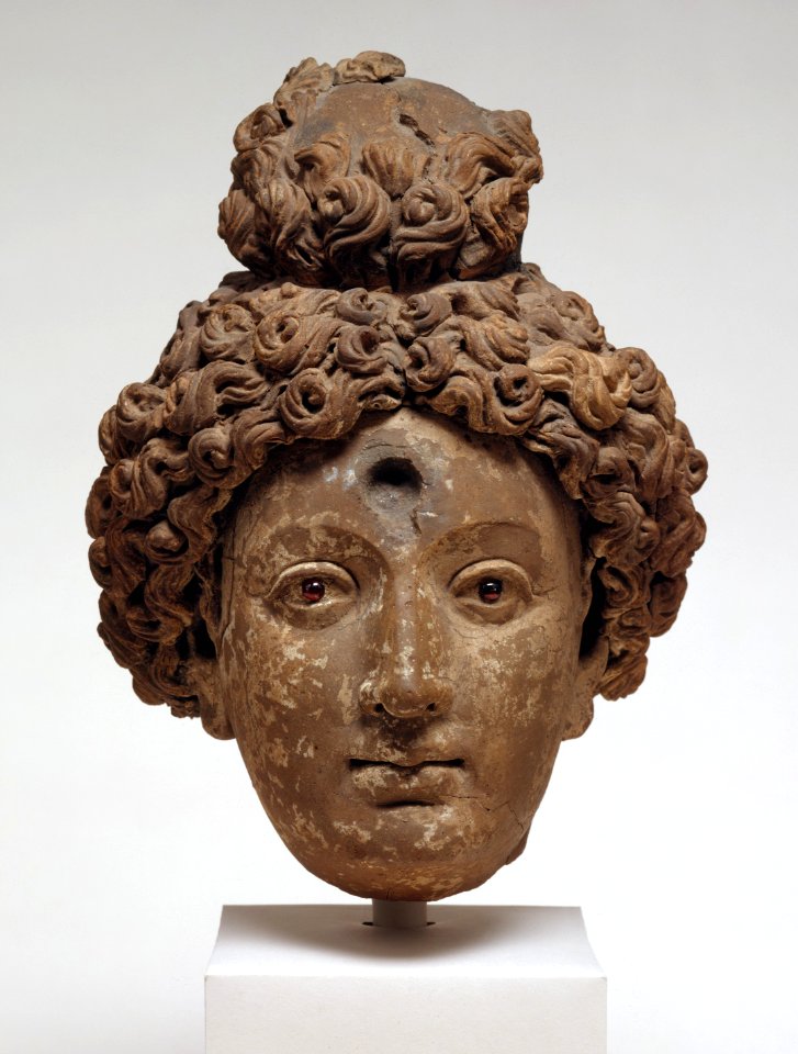 Head of a Buddha or Bodhisattva, facing (5th-6th century), probably Hadda, Tapa Shotor
