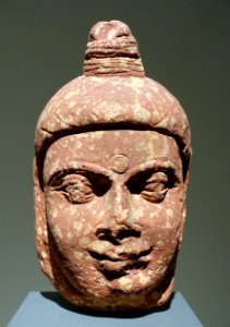 Head of a Mahapurusha, Mathura, India, 2nd century AD, sandstone - Ethnological Museum, Berlin - DSC01675