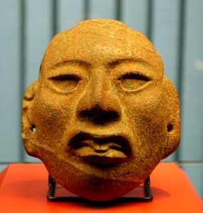 Head - Classic Maya - Ethnological Museum, Berlin - DSC00709