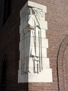 Heeswijk abdij Berne, Rijksmonument 520574 abdijkerk gevelbeeld