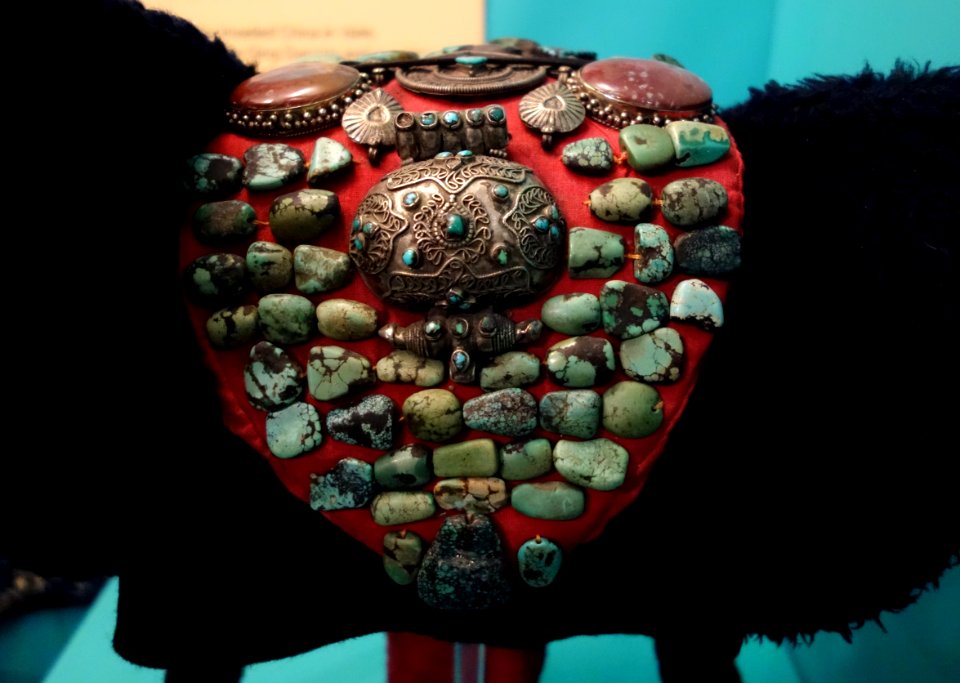 Headdress, Ladakh, India, 20th century, wool, cotton, turquoise, silver, carnelian - Fernbank Museum of Natural History - DSC09983