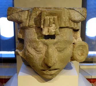 Head, Structure 20, Copan, Honduras - Meso-American collection - Peabody Museum, Harvard University - DSC05987