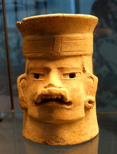 Head - Monte Alban pottery - Ethnological Museum, Berlin - DSC00881
