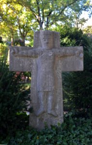 Heddernheim, Friedhof, Grab D 215-217 Grabstätte der Katholischen Kirchengemeinde Alt-Heddernheim (1)