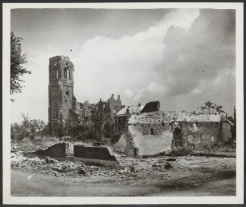 Hedel (1945). Sint Willibrorduskerk en omgeving, Bestanddeelnr 31001 066