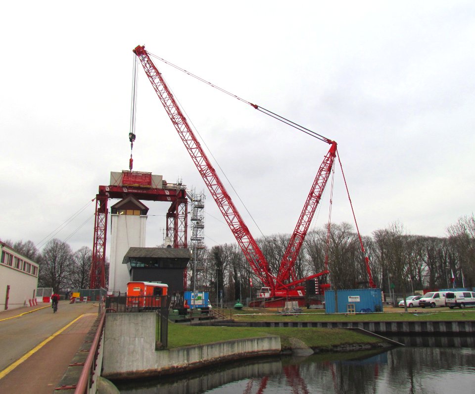 Hefconstructie februari-maart 2012 Sluis Eefde (2)