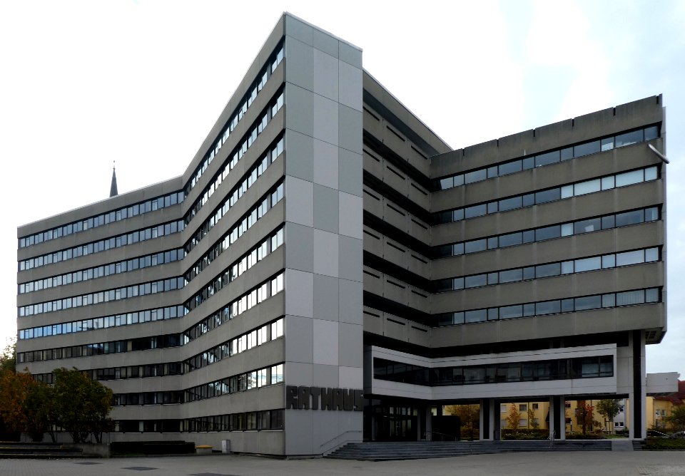 Heidenheim a d Brenz, Rathaus v NW, 1