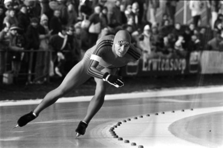 Heerenveen, landenwedstrijd, Nederland, Noorwegen, Zweden schaatsen voor heren , Bestanddeelnr 932-8130