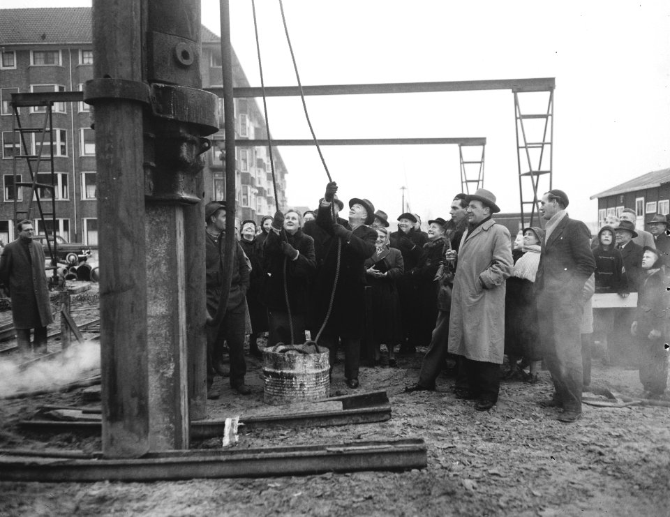 Heien eerste paal Remonstrantse gemeente, Amsterdam, Bestanddeelnr 907-5682