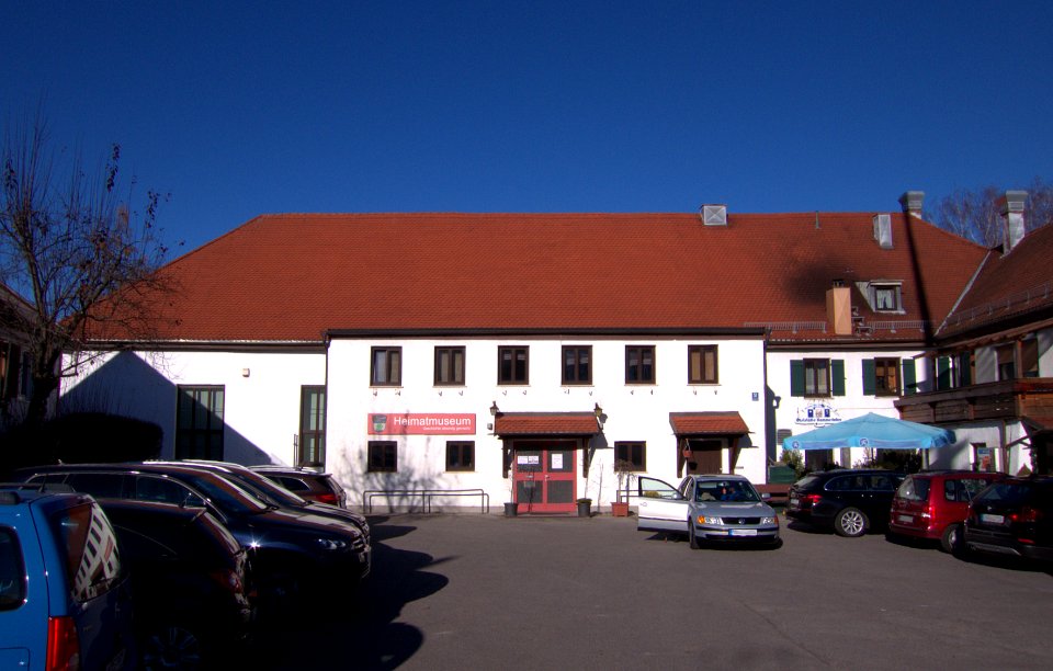 Heimatmuseum Uhg-1