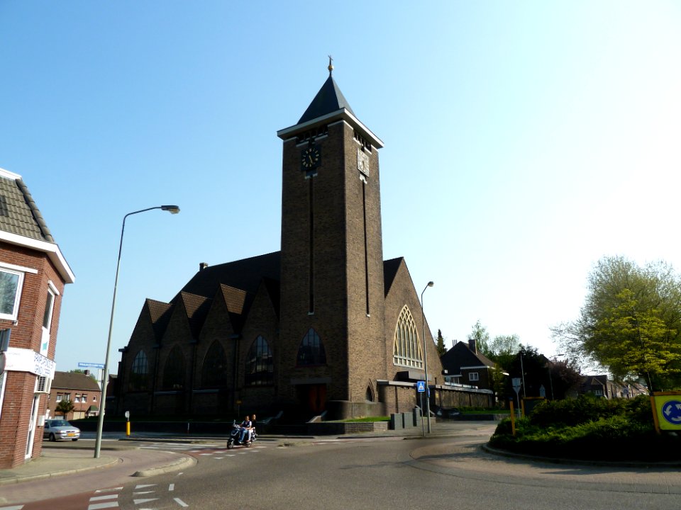 Heerlen-H. Hart van Jezuskerk (2)