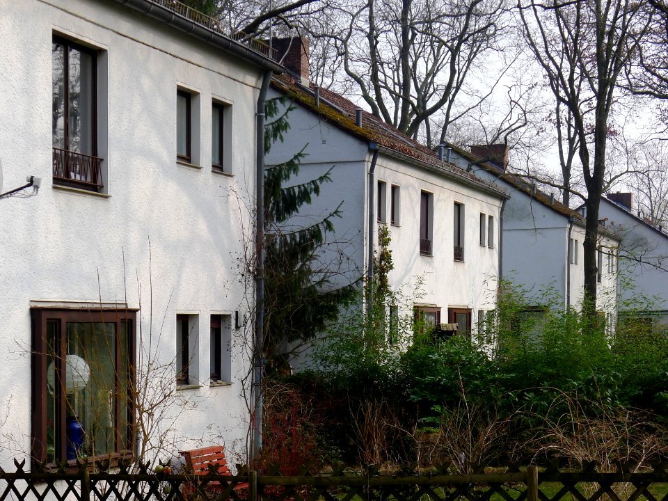 Heerstraße 113-129 (Berlin-Westend)