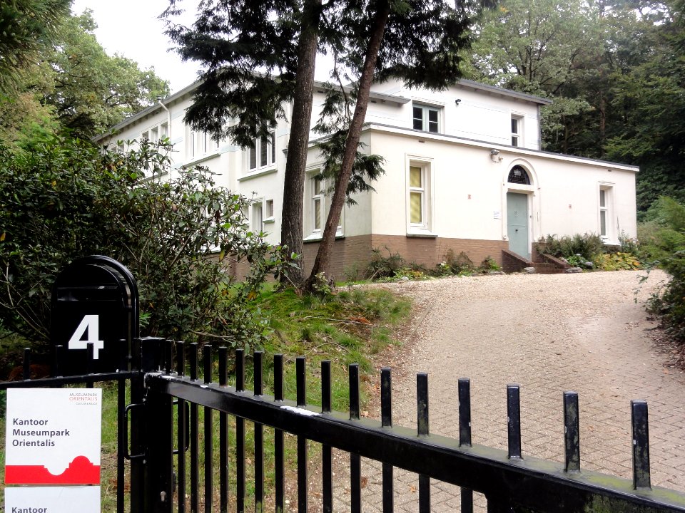 Heilig Land Stichting Rijksmonument 523630 Stella Matutina Mgr.Suyslaan 4
