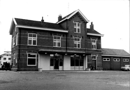 HUA-150001-Gezicht op het N.S.-station Aalten te Aalten
