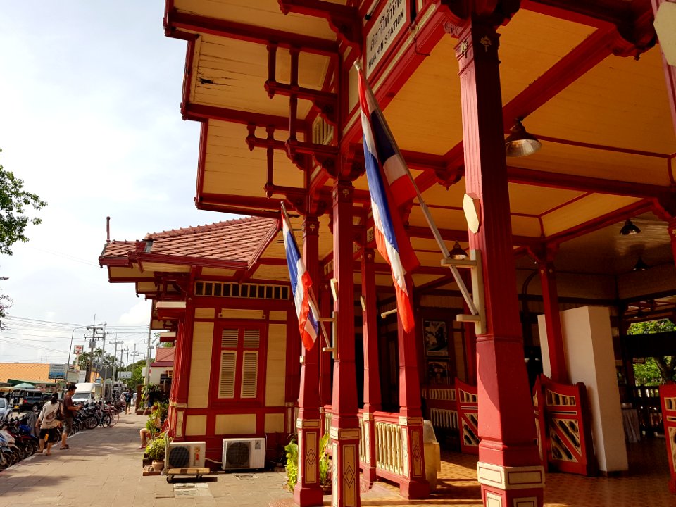 Hua Hin Station - 2017-04-14 (024)