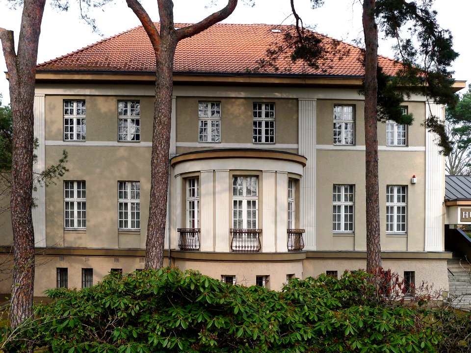 Heerstraße 28 (Berlin-Westend)