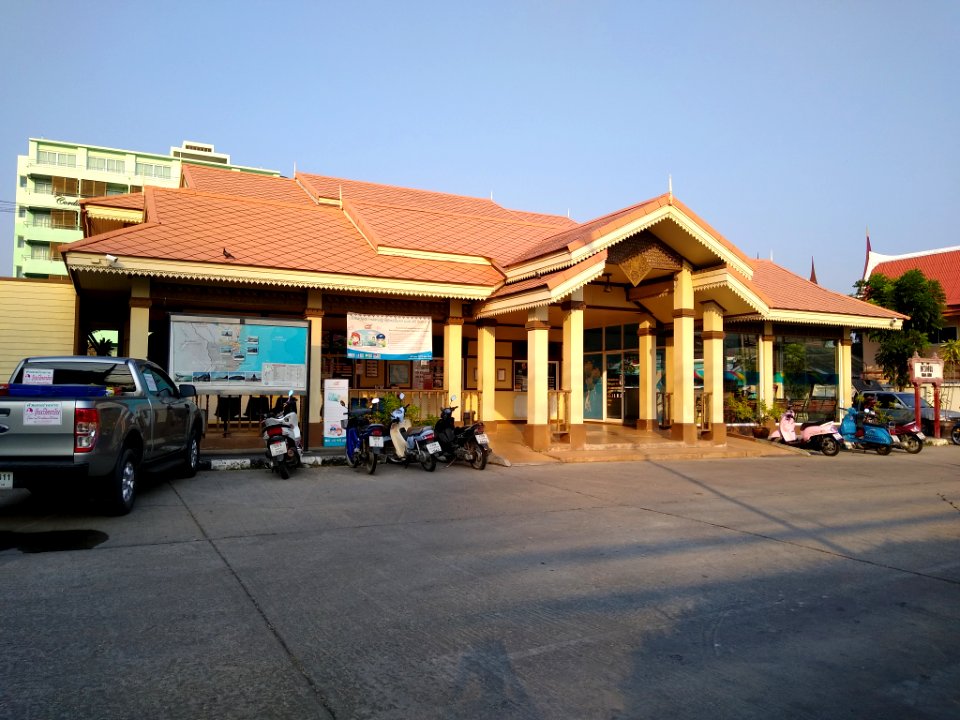 Hua Hin Bus Station (Sombat Tour)