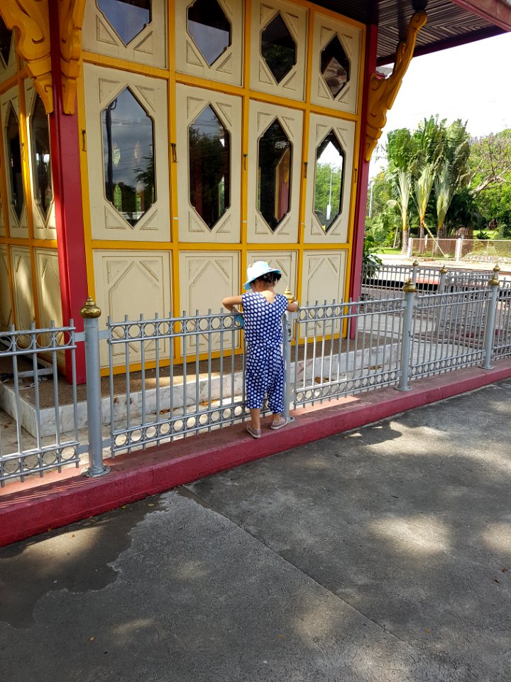 Hua Hin Station - 2017-04-14 (067)