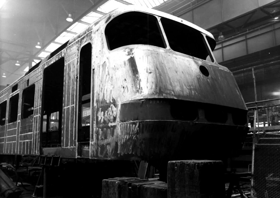 HUA-151828-Afbeelding van de bouw van een electrisch treinstel (Plan Y 'Sprinter') in de Talbotfabriek te Aken