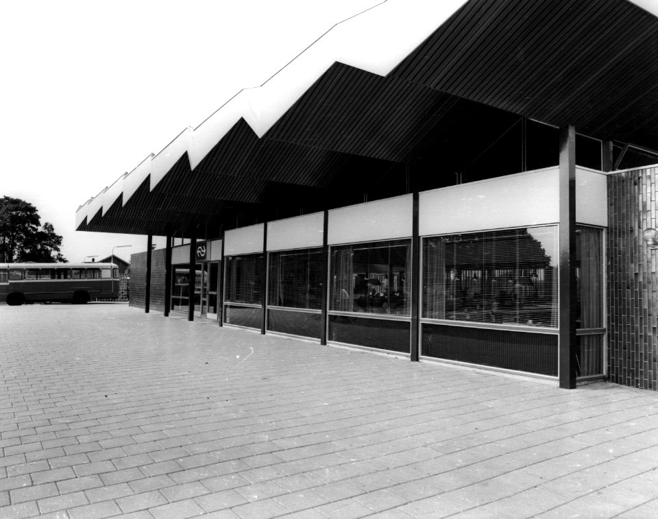 HUA-150319-Gezicht op het N.S-station Gorinchem te Gorinchem
