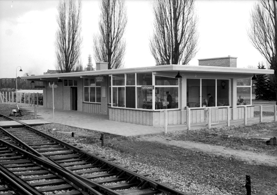 HUA-150470-Gezicht op het N.S.-station Kerkrade Centrum te Kerkrade