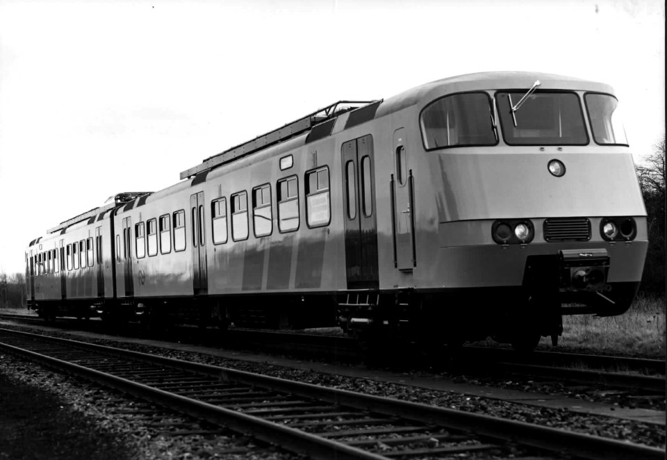 HUA-151821-Afbeelding van een electrisch treinstel Plan Y Sprinter 