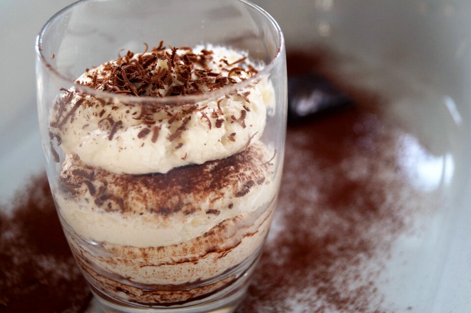 Tiramisu mousse dessert