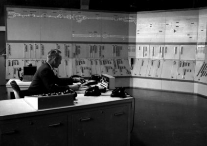 HUA-154758-Interieur van de Centrale Schakel Post bij het goederenstation Amsterdam Rietlanden te Amsterdam