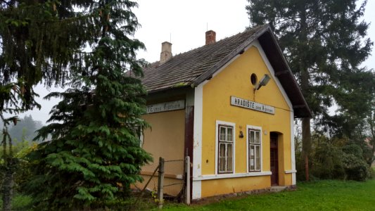 Hradiste pod Vratnom station