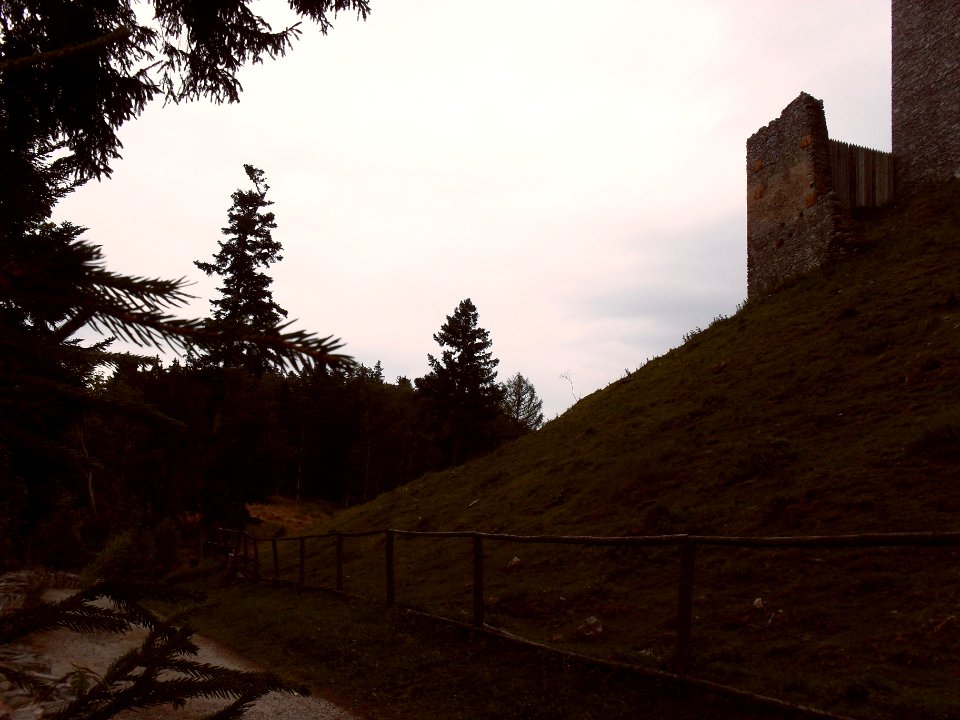 Hrad Kasperk - vychodni vez 22