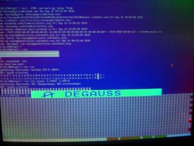 HP Ultra VGA 1280 text mode • 2 degauss