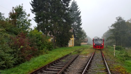 Hradiste pod Vratnom station train
