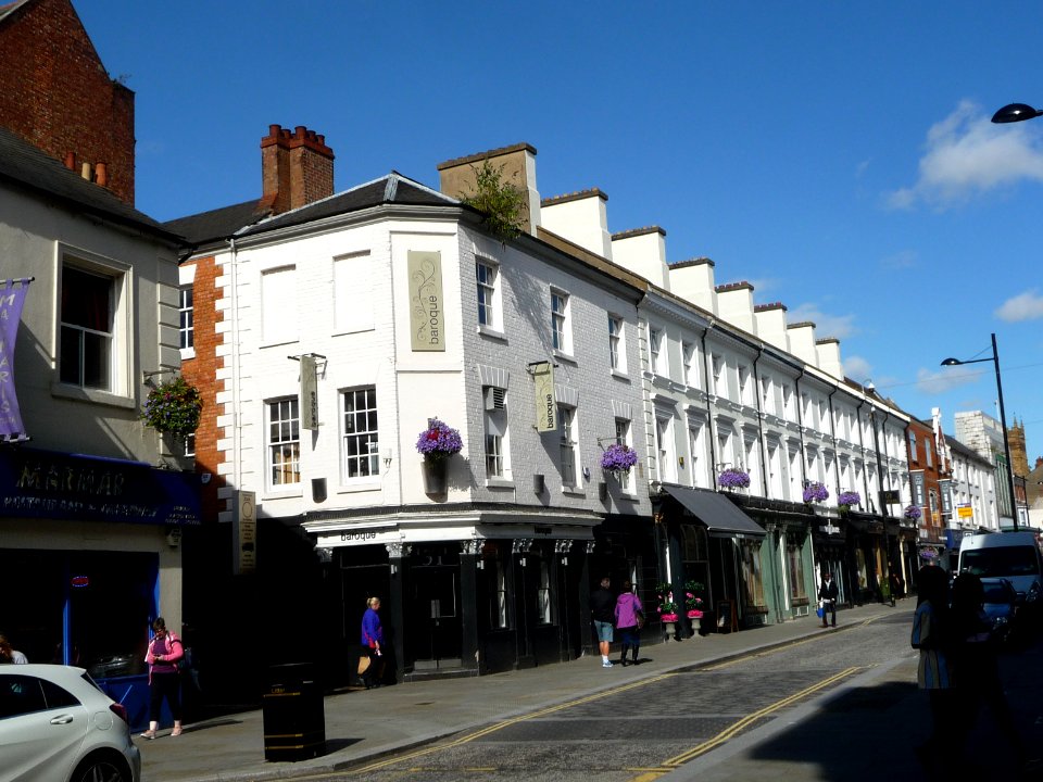 Houses in Northampton 01