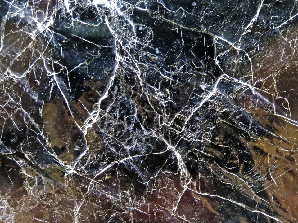 Stone mineral decoration