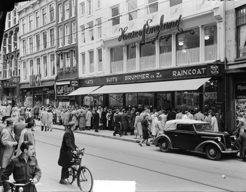 House of England verkoopt tegen halve prijzen, Bestanddeelnr 904-6414