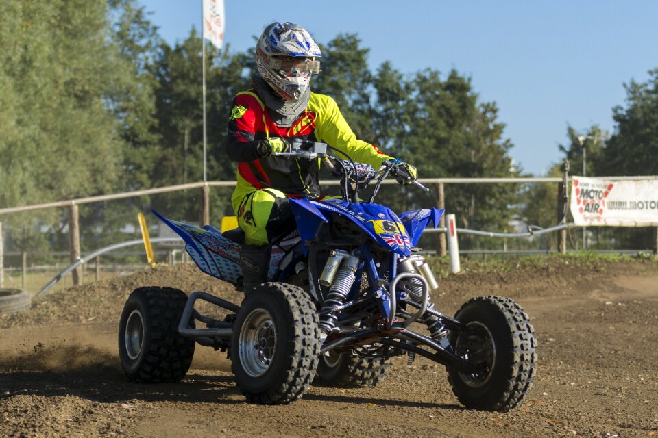 Sports contest drive