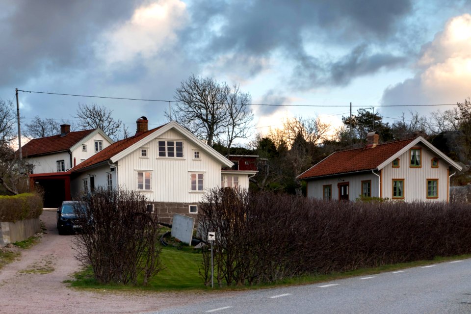 Houses in south Slävik 2