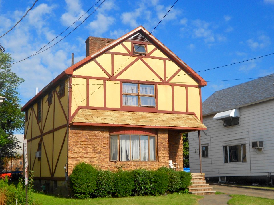 House in Throop, PA