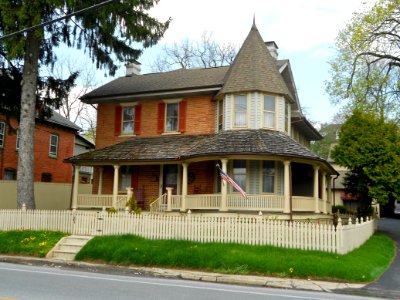 House in West Grove, PA 1