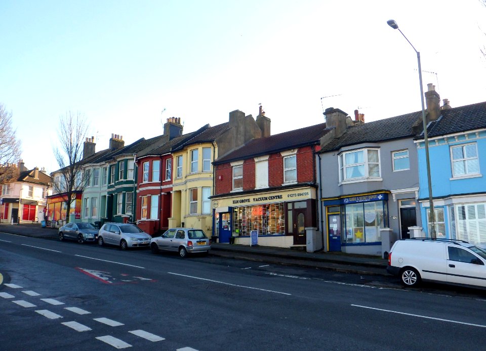 Housing and Shops at Elm Grove, Brighton (January 2014)