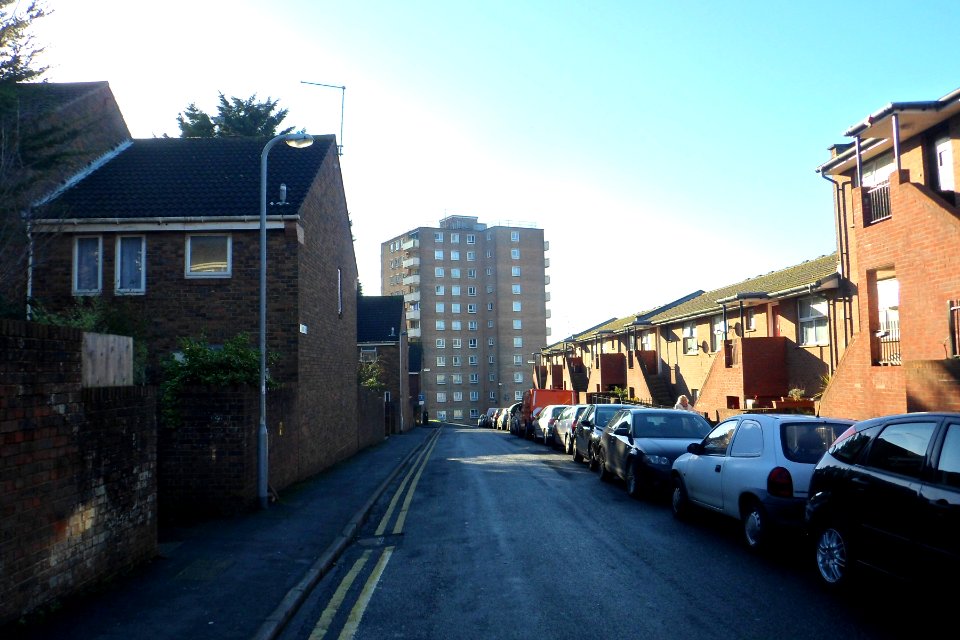 Housing on Newhaven Street, Hanover, Brighton (January 2014) (1)