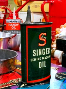 Household products, Singer sewing machine oil, pic2