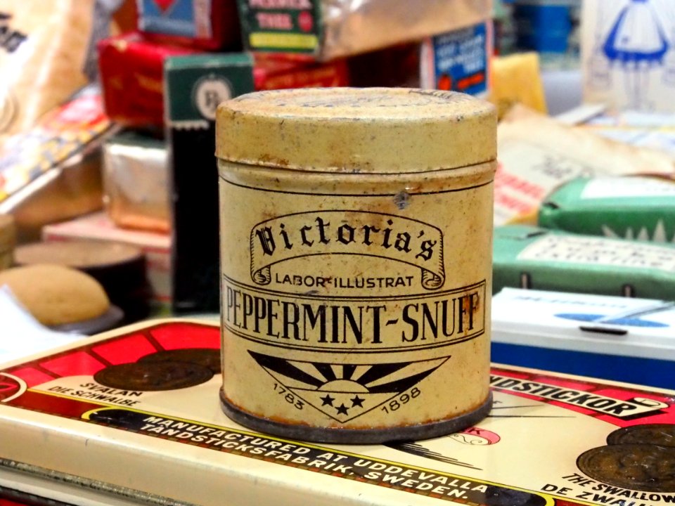 Household products, Victoria's Peppermint-Snuff 1898
