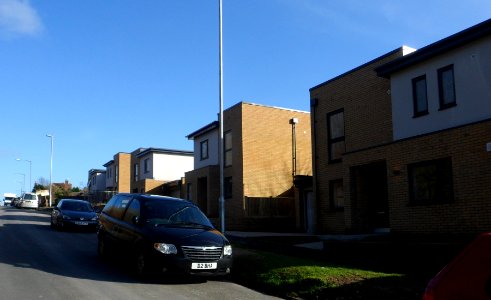 Housing on site of Brethren Meeting Room, Vale Avenue, Patcham (February 2014) (4)