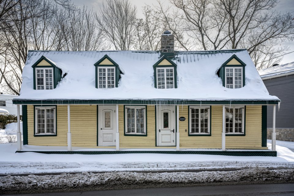 House in Sainte foy, Quebec city