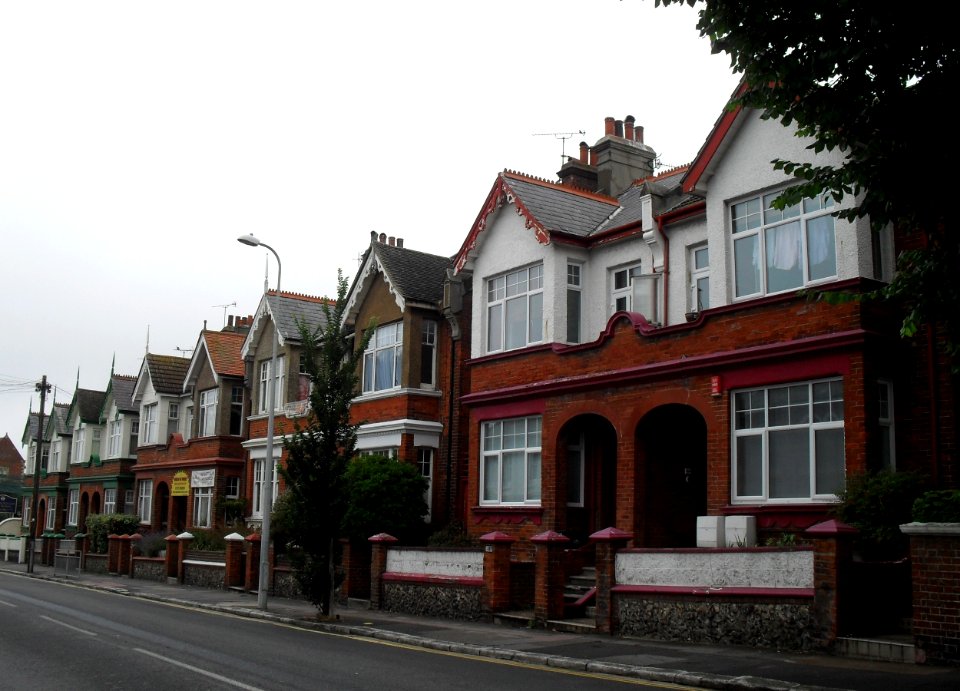 Housing on Eastern Road, Brighton (July 2010)