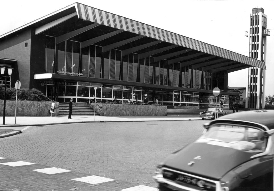 HUA-150774-Gezicht op het N.S.-station Venlo te Venlo