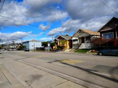 Houses in Longfellow, Oakland