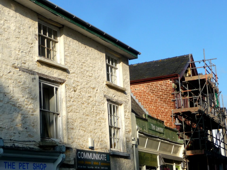 Houses in Hay-on-Wye 34
